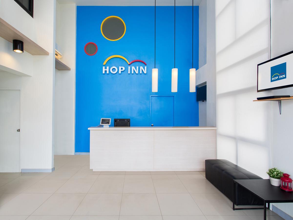 Hop Inn Накхонсаван Екстер'єр фото