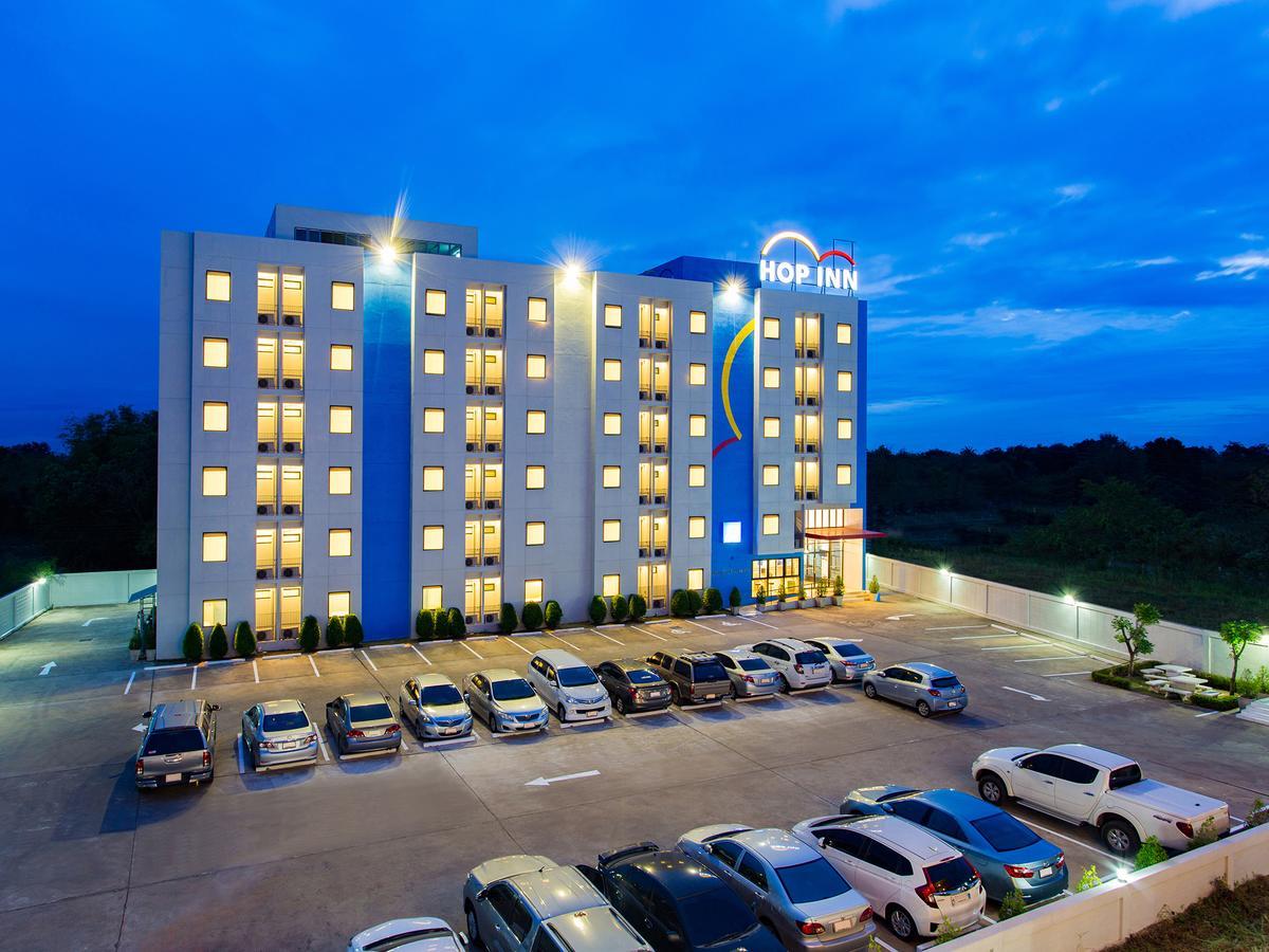 Hop Inn Накхонсаван Екстер'єр фото