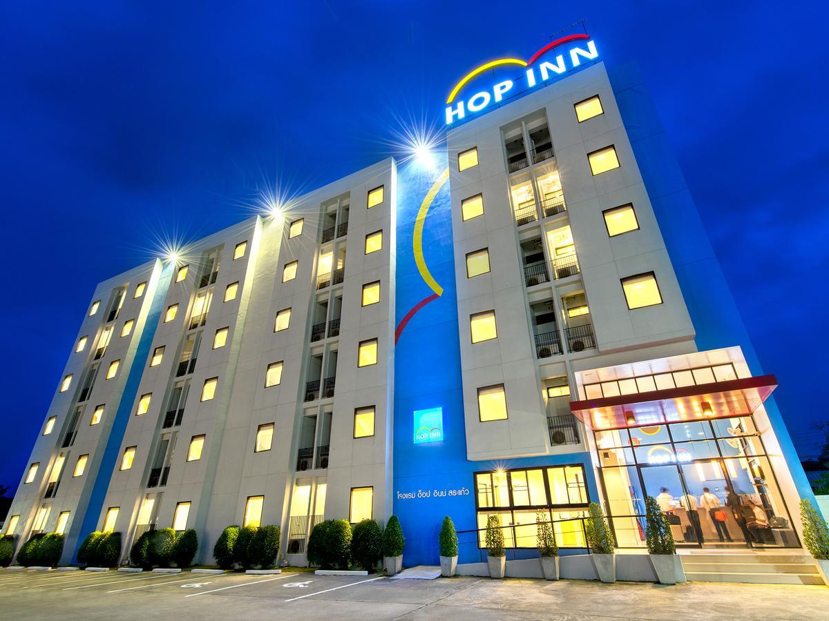 Hop Inn Накхонсаван Екстер'єр фото